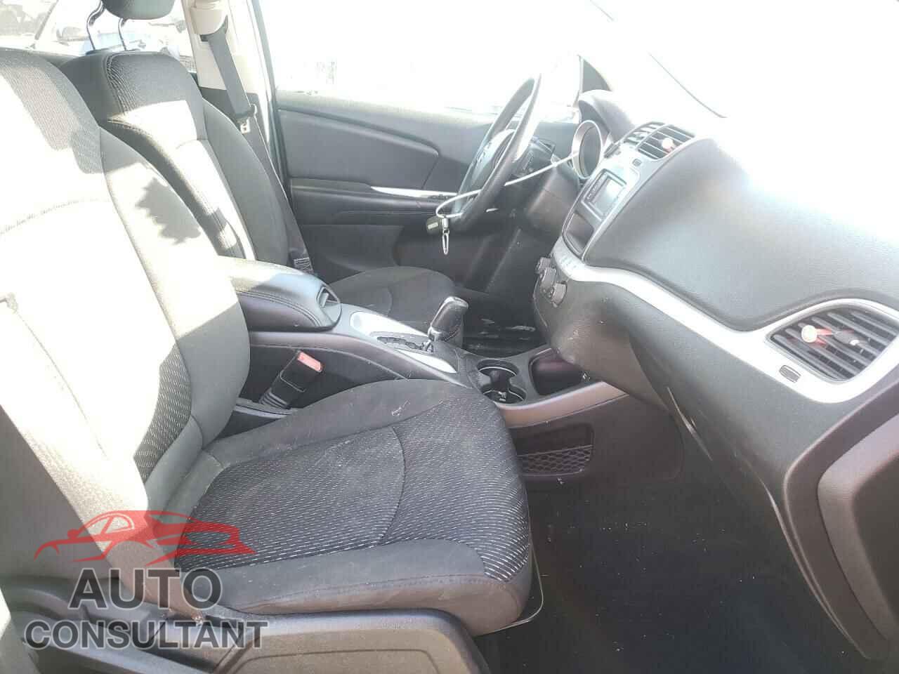 DODGE JOURNEY 2017 - 3C4PDCAB6HT621648