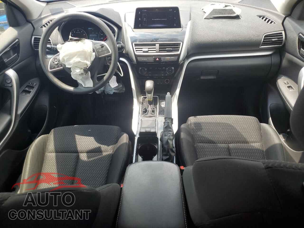 MITSUBISHI ECLIPSE 2018 - JA4AT4AA5JZ045632