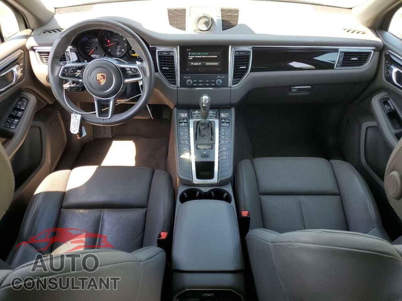 PORSCHE MACAN 2018 - WP1AA2A57JLB03020