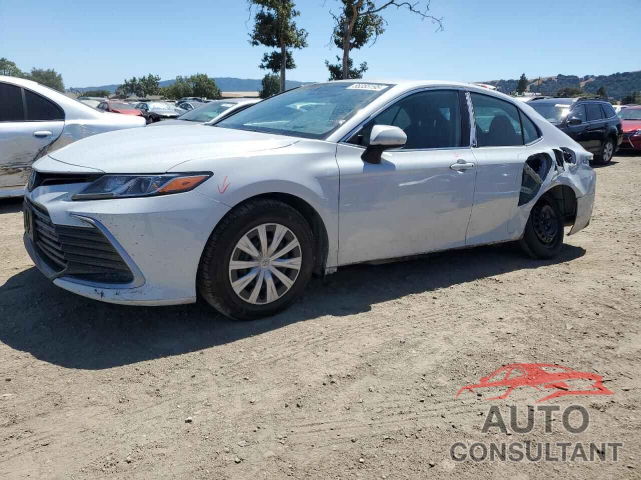 TOYOTA CAMRY 2022 - 4T1C31AK5NU037065