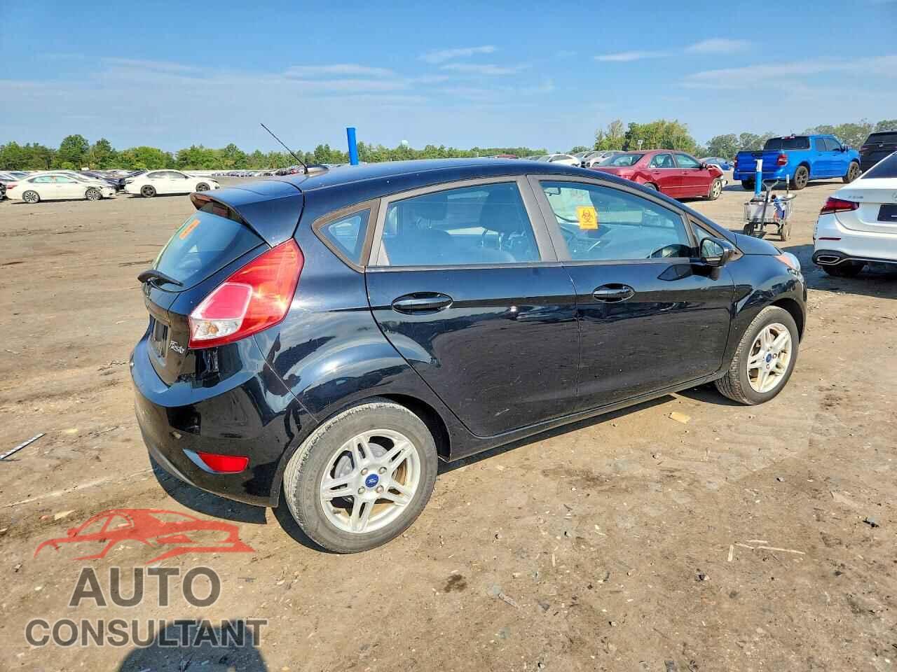 FORD FIESTA 2018 - 3FADP4EJ6JM133033