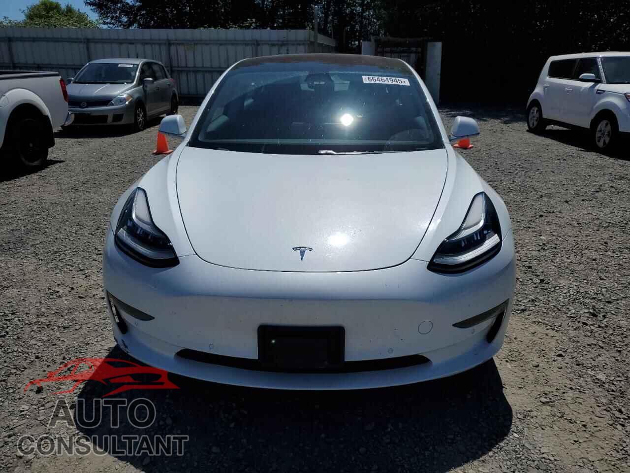 TESLA MODEL 3 2018 - 5YJ3E1EB9JF085406