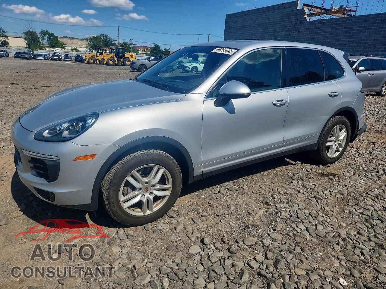 PORSCHE CAYENNE 2016 - WP1AA2A24GLA03956