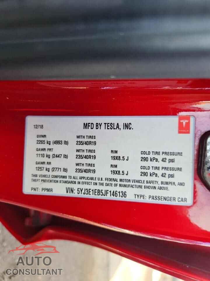 TESLA MODEL 3 2018 - 5YJ3E1EB5JF146136