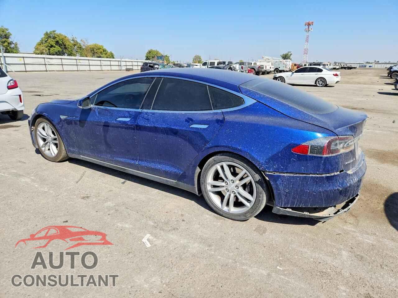 TESLA MODEL S 2015 - 5YJSA1H22FF092577