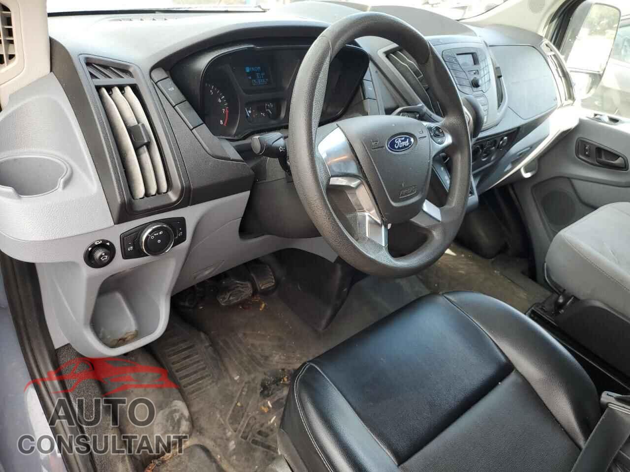 FORD TRANSIT 2019 - 1FTYR3XM4KKB73577