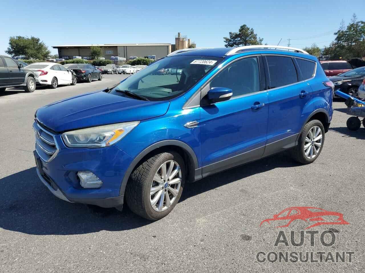 FORD ESCAPE 2017 - 1FMCU0J95HUA23434