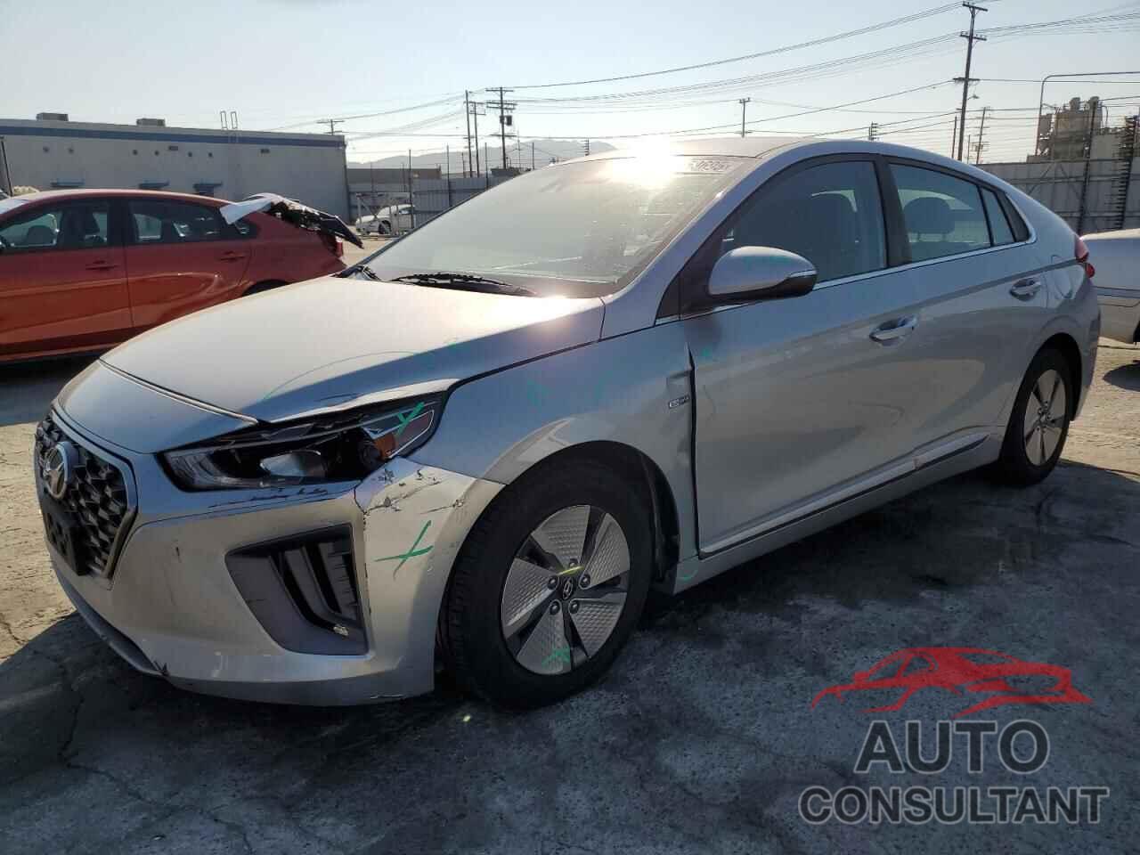HYUNDAI IONIQ 2020 - KMHC75LC7LU239789