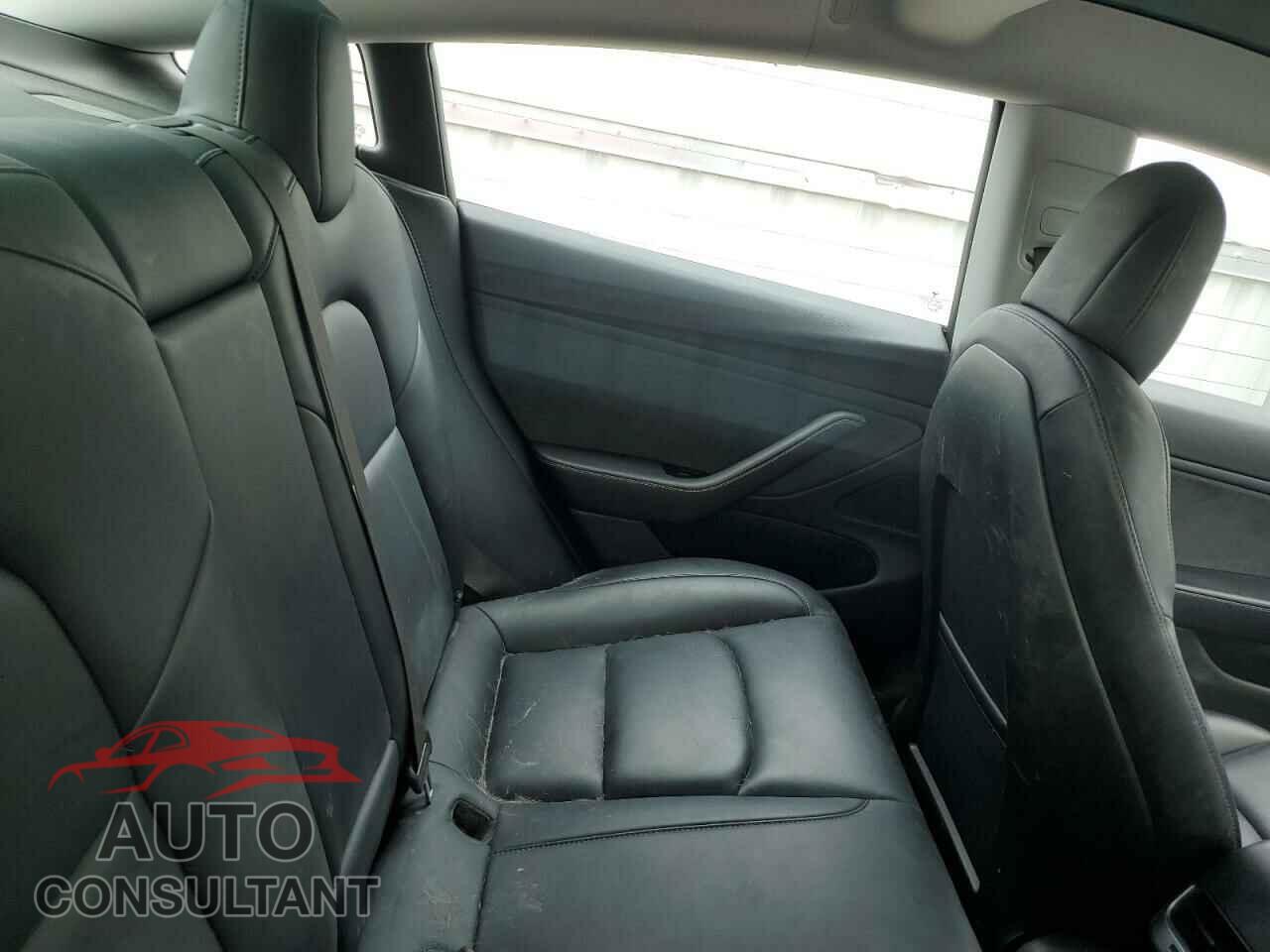TESLA MODEL 3 2018 - 5YJ3E1EB2JF087725
