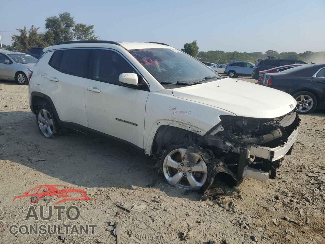 JEEP COMPASS 2018 - 3C4NJDBB3JT331720