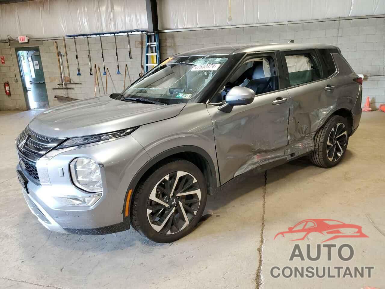 MITSUBISHI OUTLANDER 2022 - JA4J4UA88NZ079953