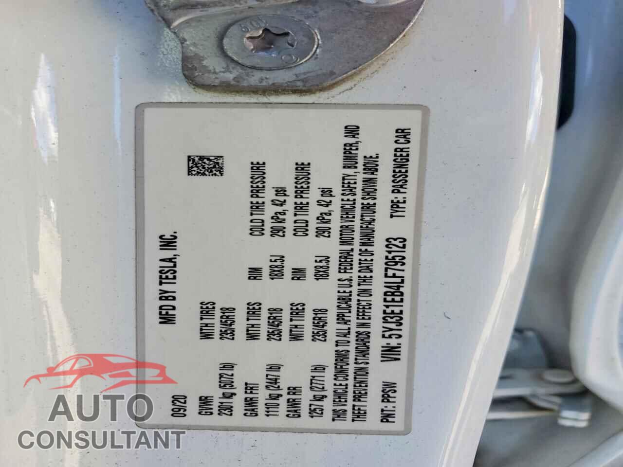 TESLA MODEL 3 2020 - 5YJ3E1EB4LF795123