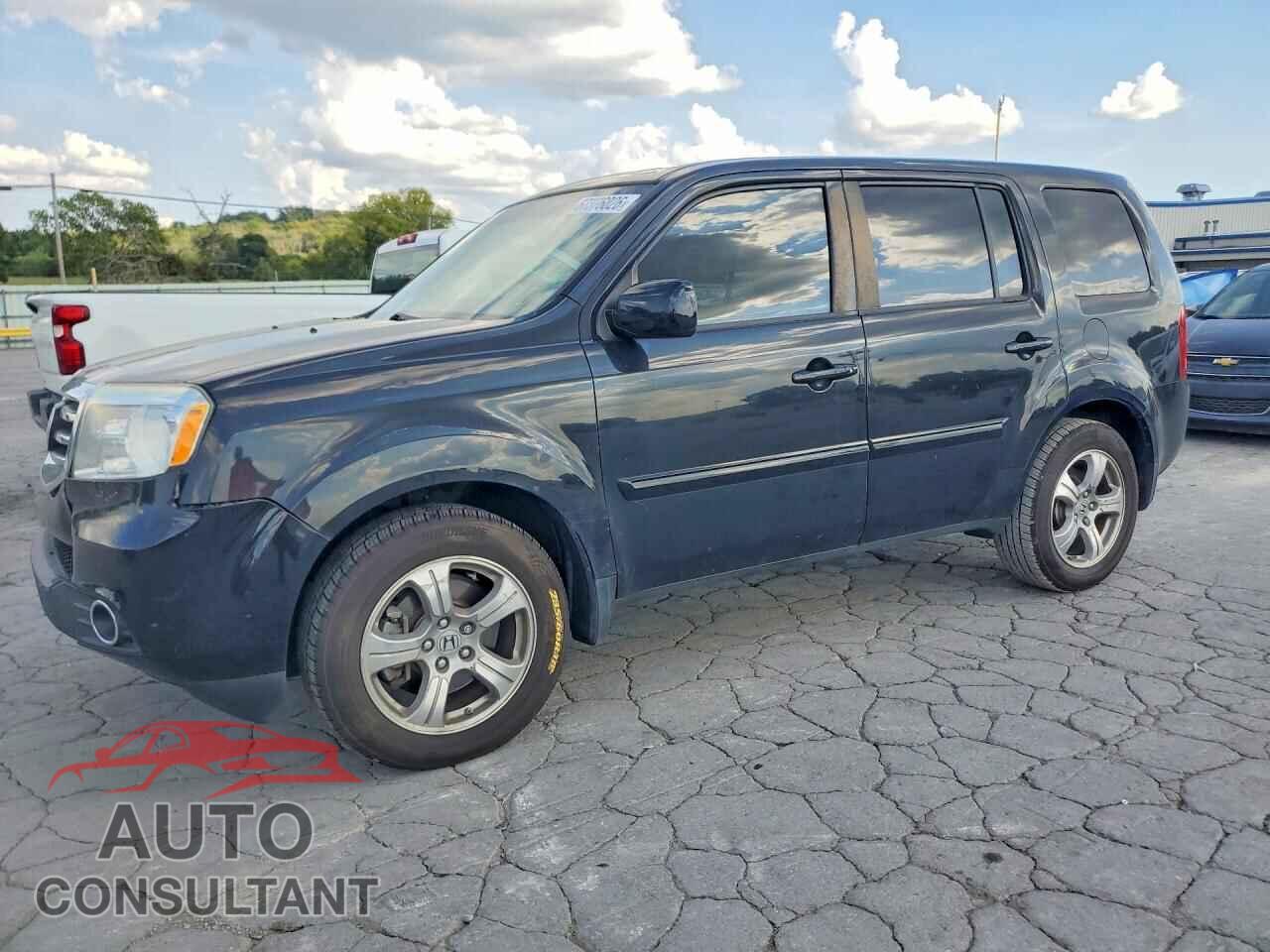 HONDA PILOT 2013 - 5FNYF4H53DB033199