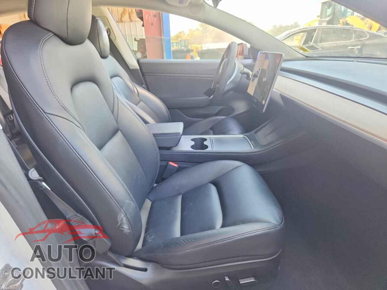 TESLA MODEL 3 2021 - 5YJ3E1EB0MF923651