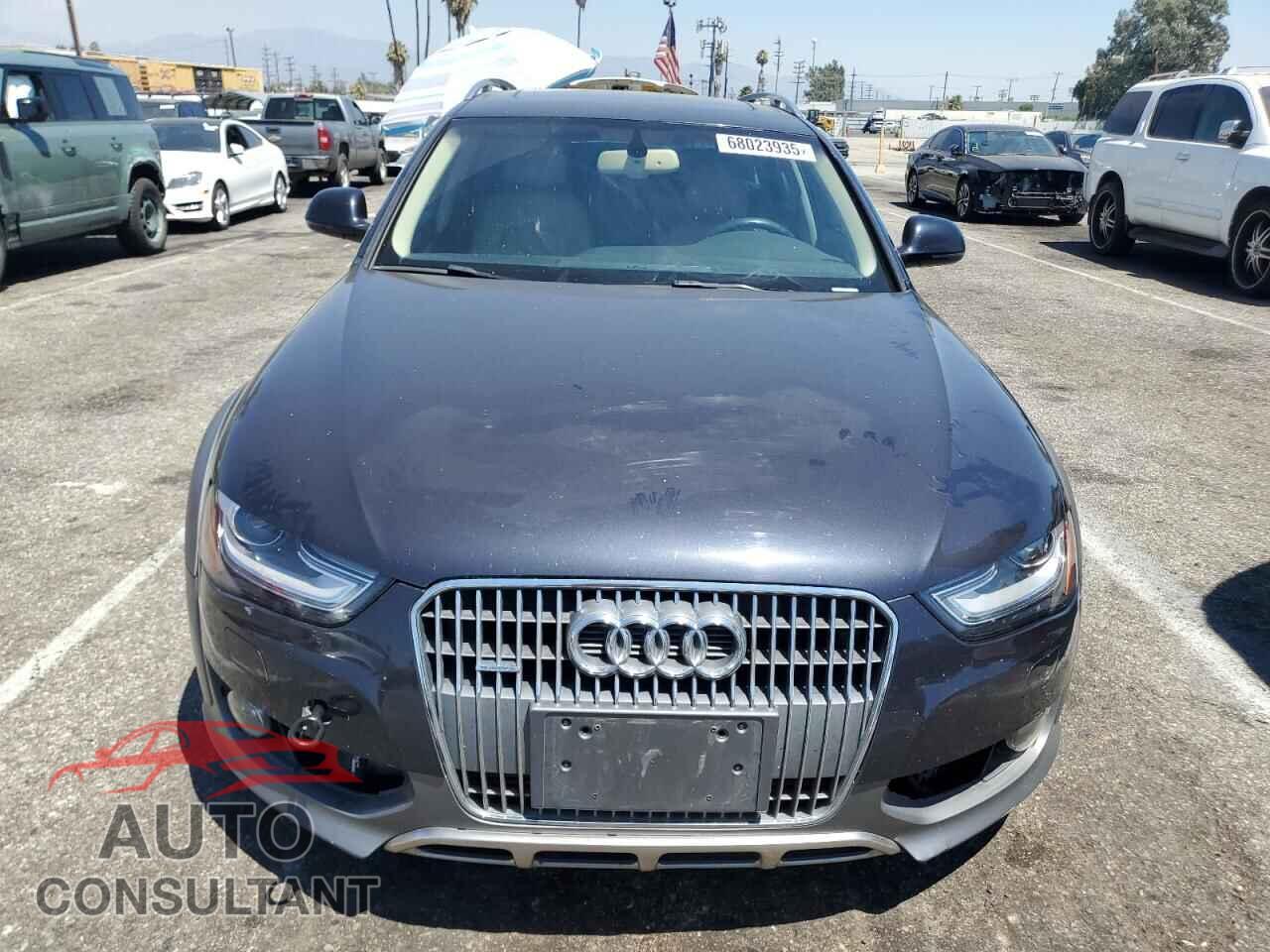 AUDI A4 2013 - WA1UFAFL2DA241625