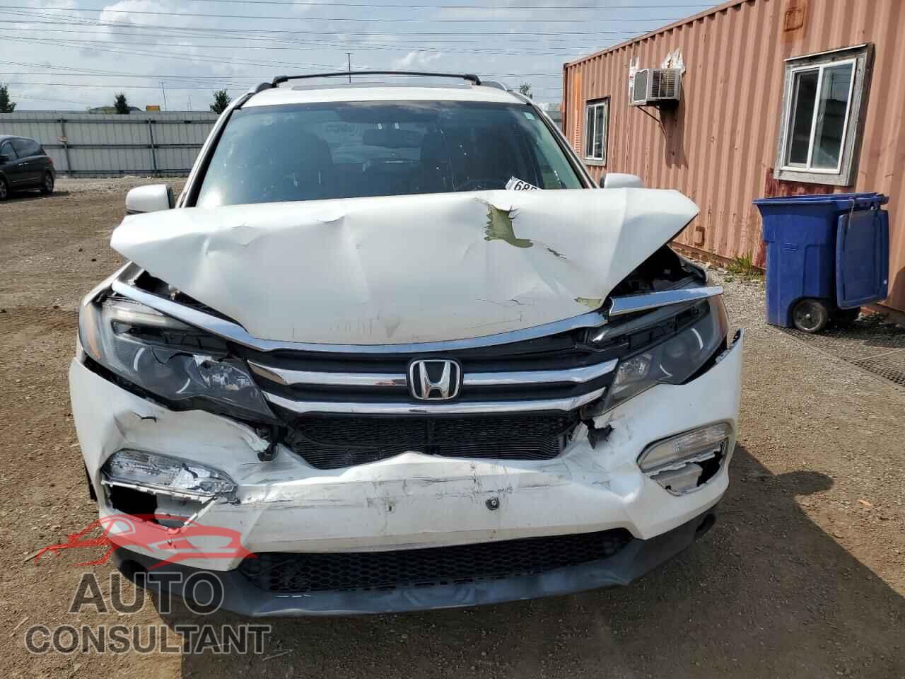 HONDA PILOT 2017 - 5FNYF5H82HB004086