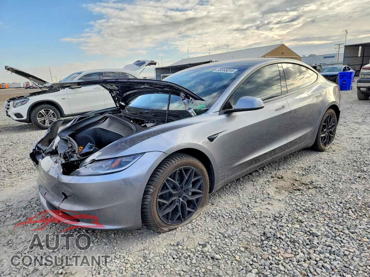 TESLA MODEL 3 2025 - 5YJ3E1EB6SF997783