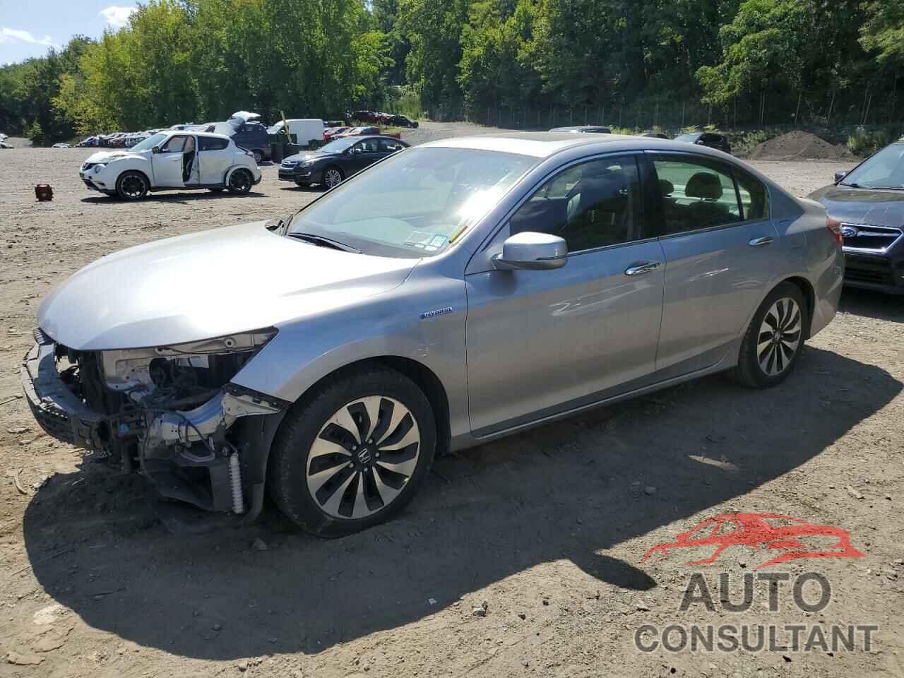 HONDA ACCORD 2017 - JHMCR6F54HC011679