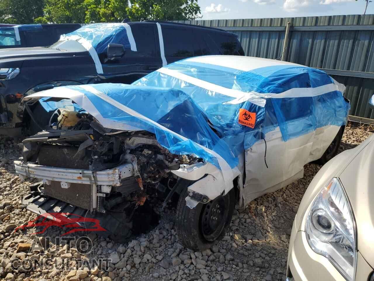 FORD FUSION 2013 - 3FA6P0G72DR328573
