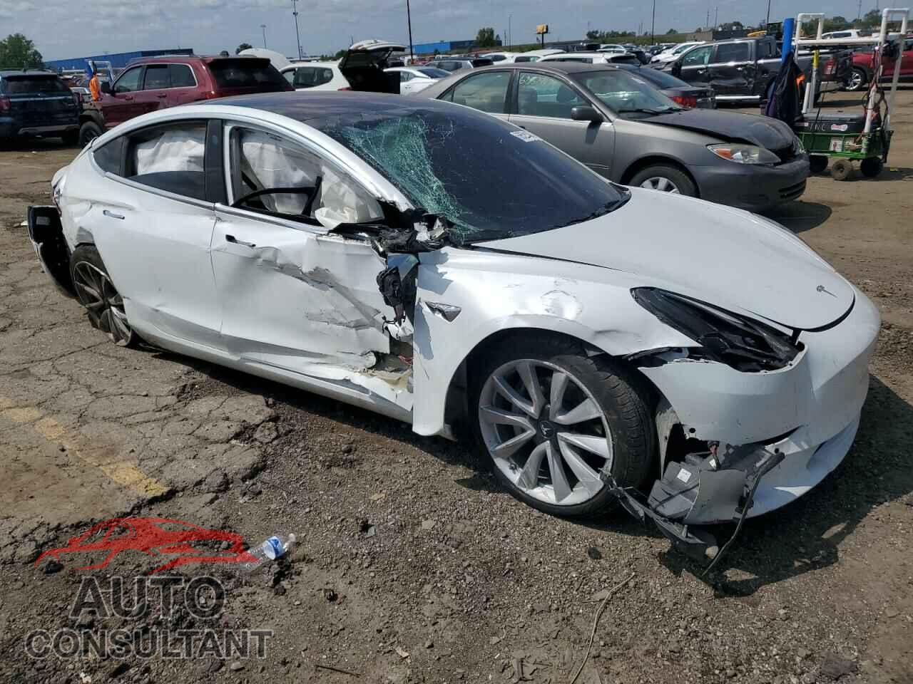 TESLA MODEL 3 2018 - 5YJ3E1EB3JF088981