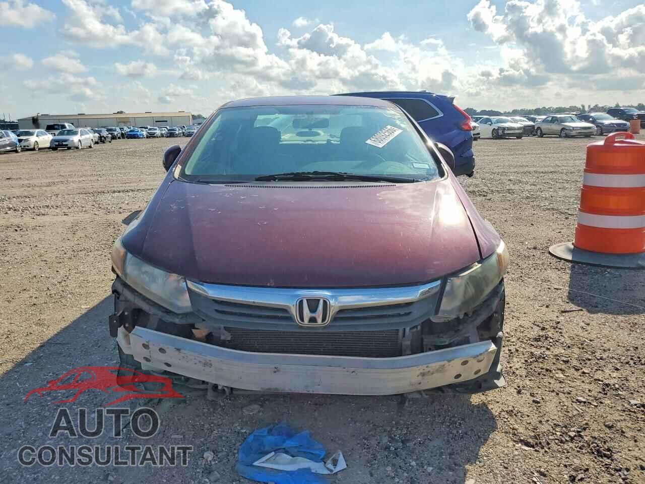 HONDA CIVIC 2012 - 2HGFB2F52CH579318