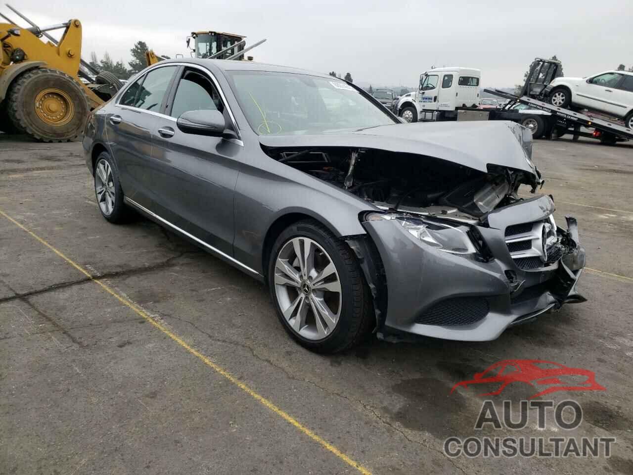 MERCEDES-BENZ C-CLASS 2018 - 55SWF4JBXJU275845