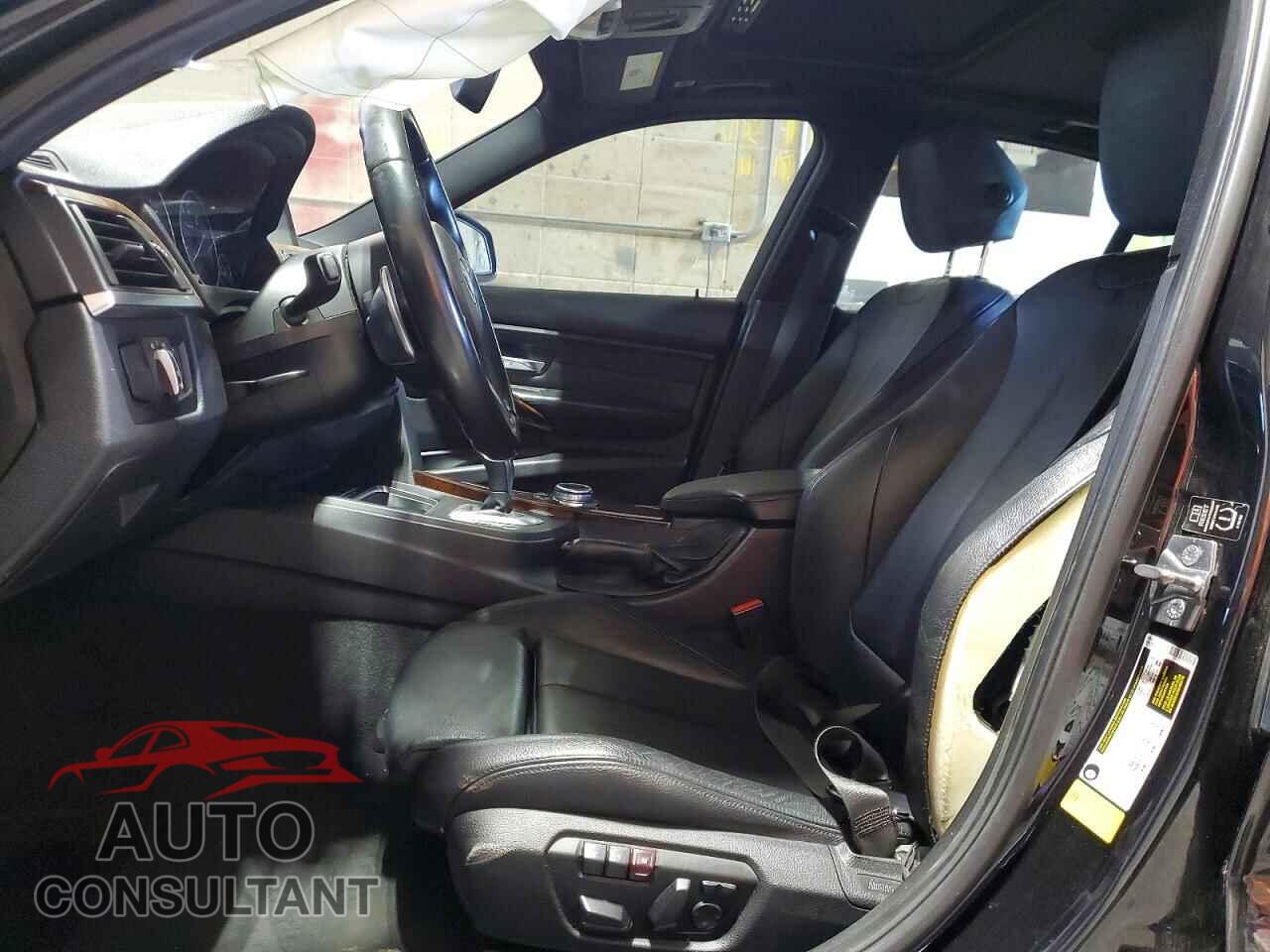 BMW 3 SERIES 2014 - WBA3A5C54EF604800