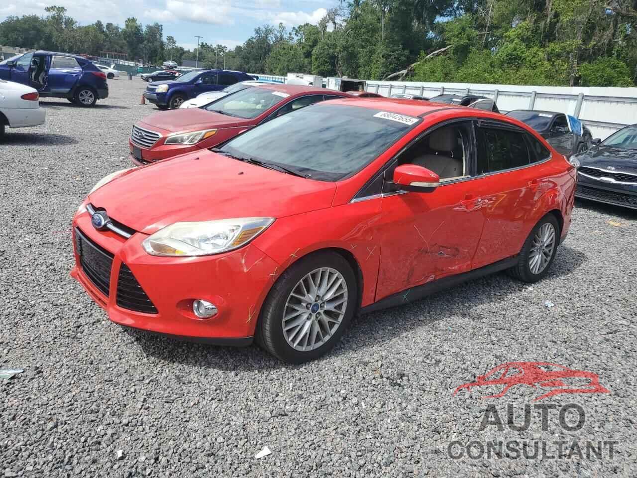 FORD FOCUS 2012 - 1FAHP3H21CL151248