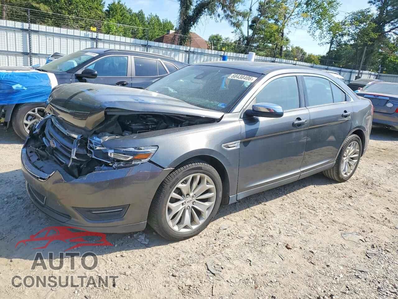 FORD TAURUS 2019 - 1FAHP2F80KG118069