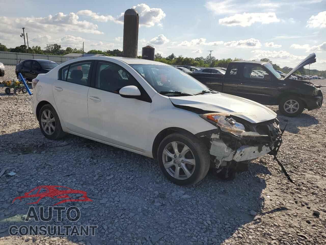 MAZDA 3 2011 - JM1BL1VG2B1408086