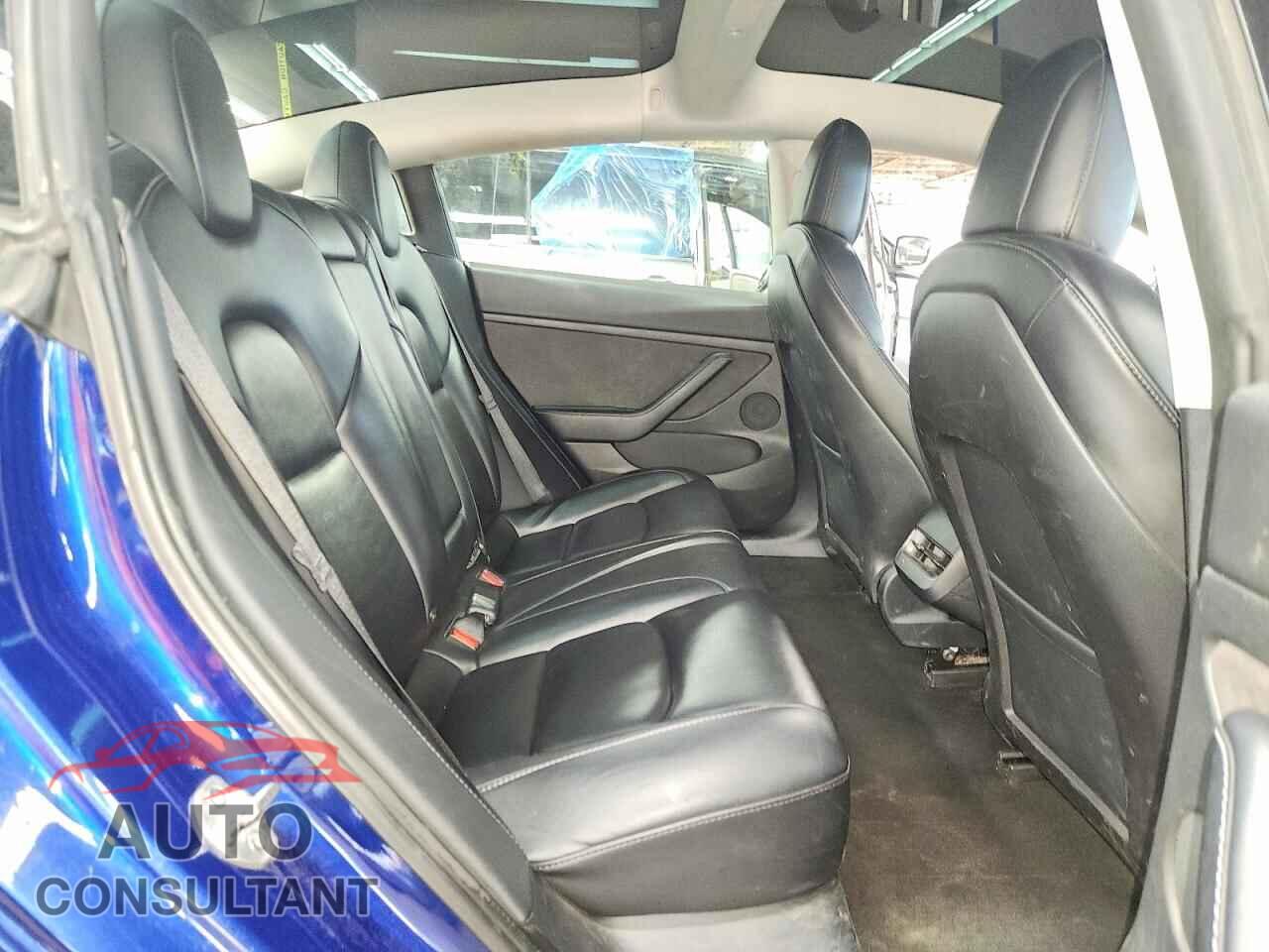 TESLA MODEL 3 2022 - 5YJ3E1EA4NF289236