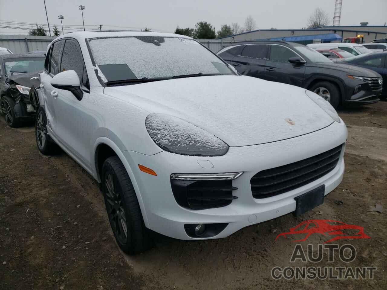 PORSCHE CAYENNE 2017 - WP1AA2A2XHKA80807