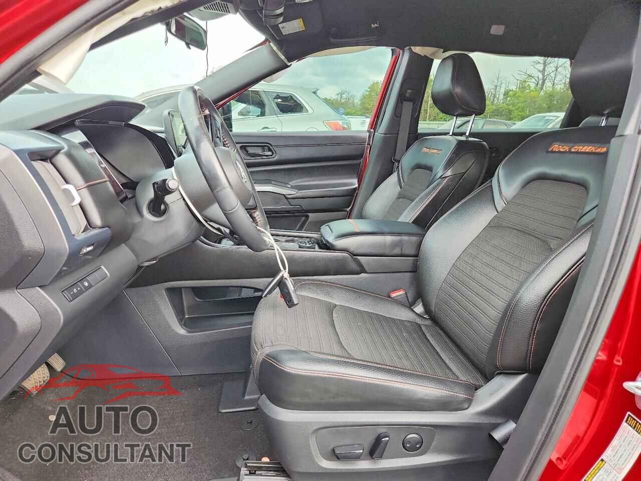 NISSAN PATHFINDER 2023 - 5N1DR3BD2PC225033