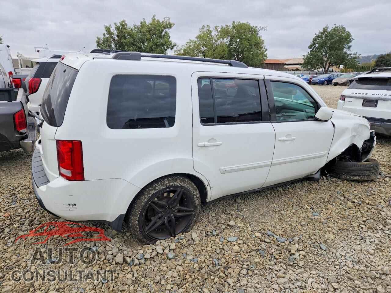 HONDA PILOT 2011 - 5FNYF3H54BB009694
