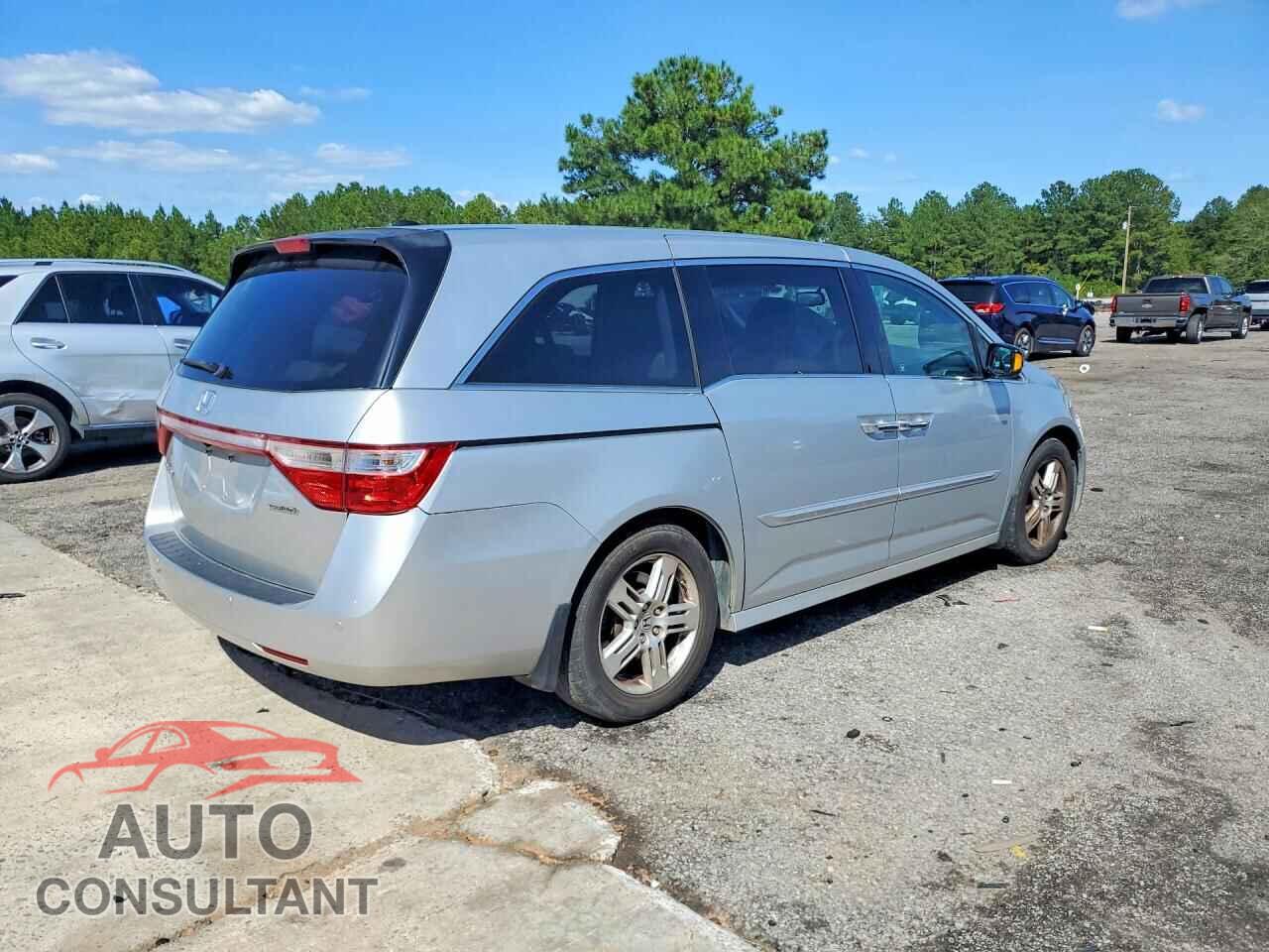HONDA ODYSSEY 2011 - 5FNRL5H95BB024183