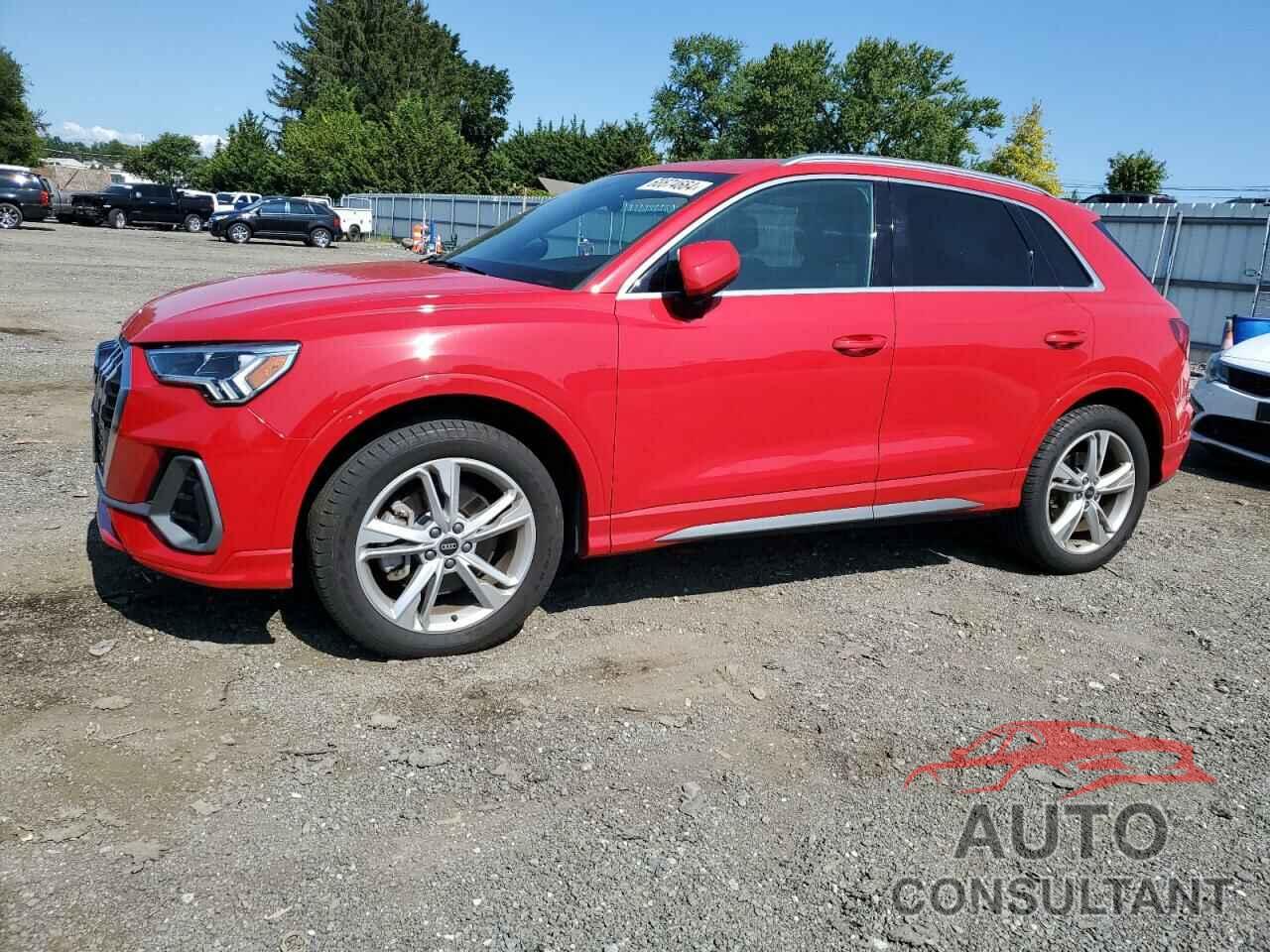 AUDI Q3 2022 - WA1EECF32N1150536