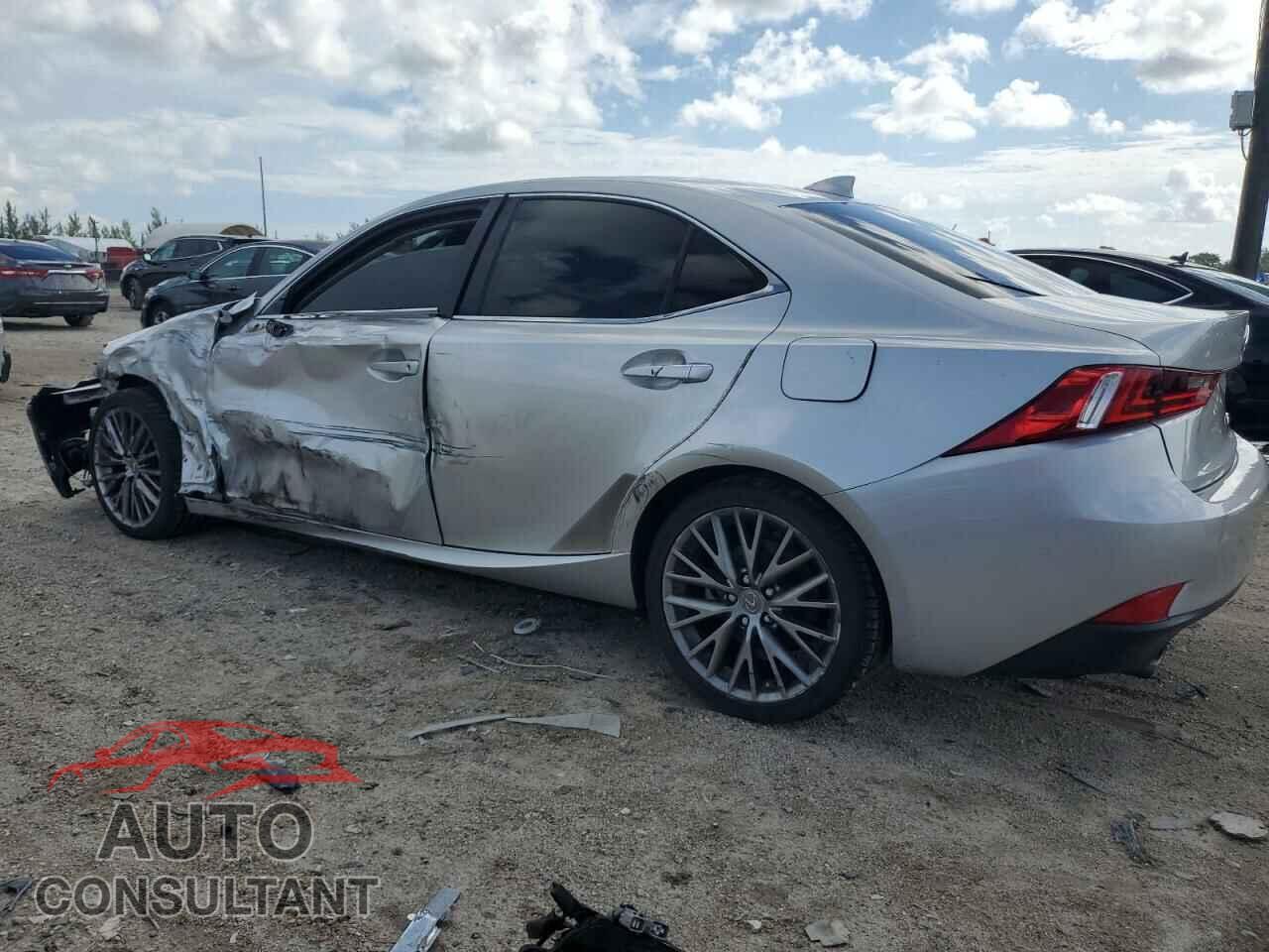 LEXUS IS 2014 - JTHBF1D21E5002907
