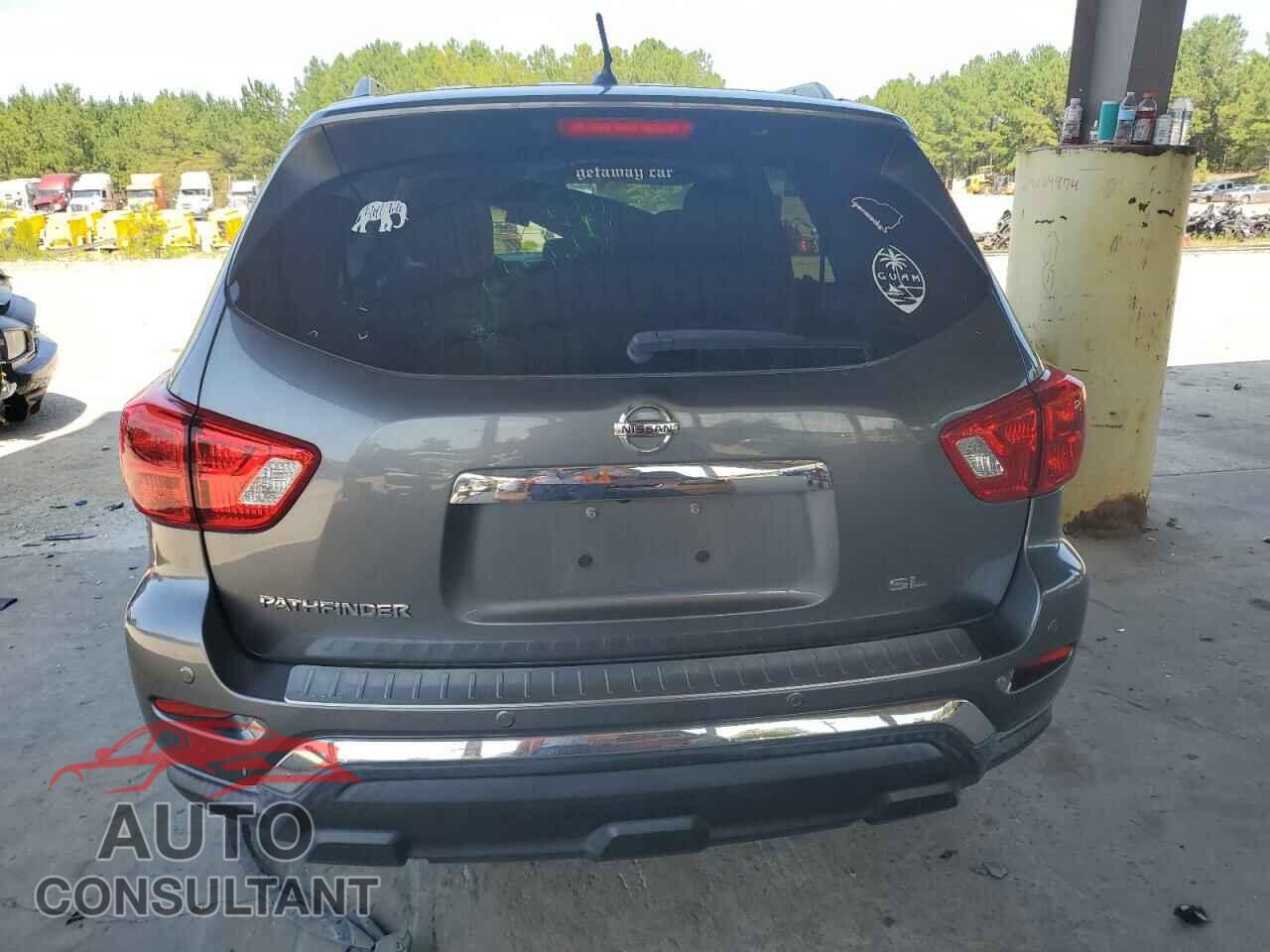 NISSAN PATHFINDER 2017 - 5N1DR2MN0HC648209