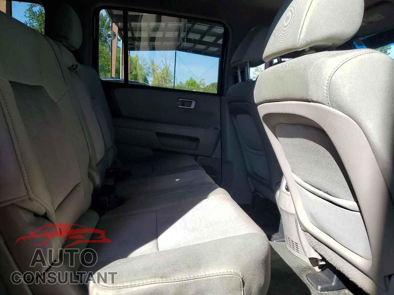 HONDA PILOT 2013 - 5FNYF3H43DB040218