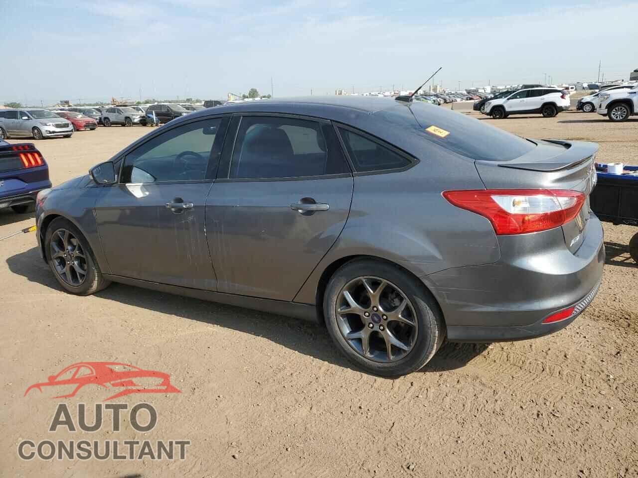 FORD FOCUS 2013 - 1FADP3F20DL307802