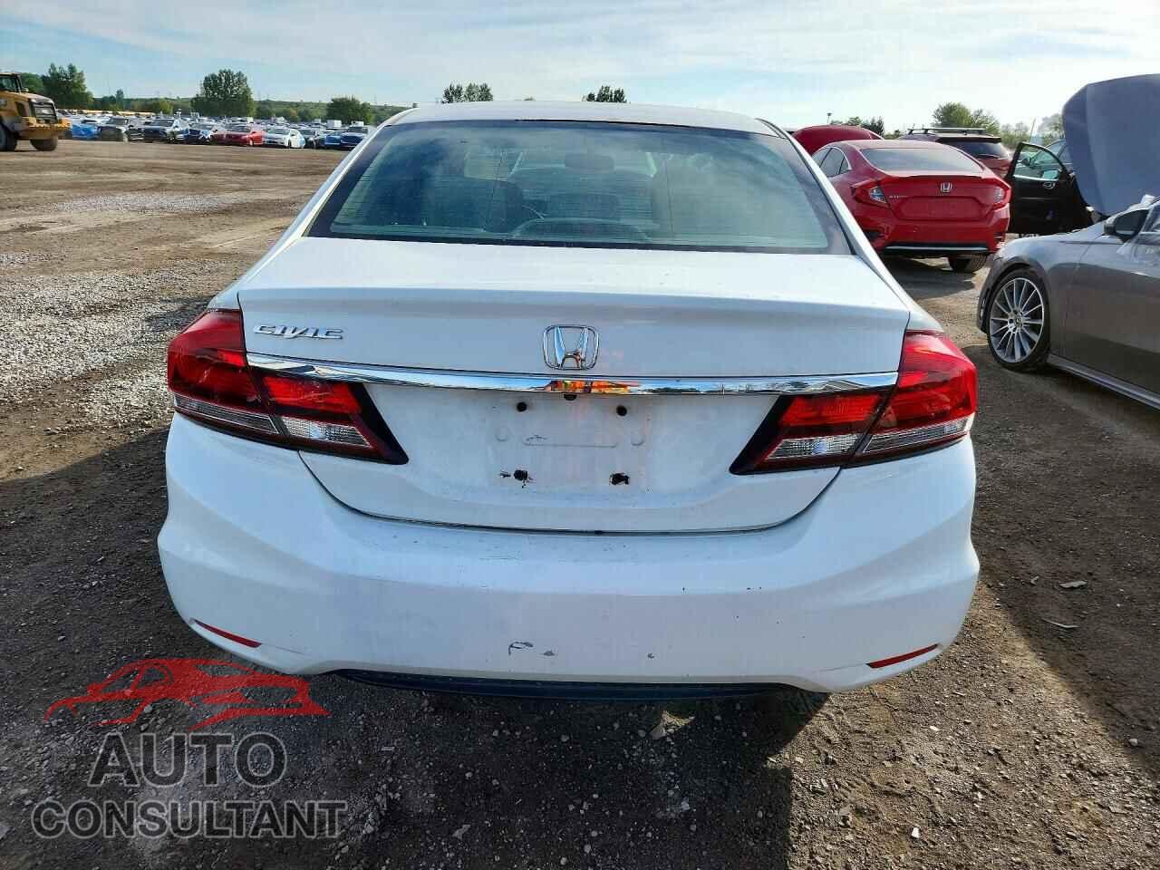HONDA CIVIC 2015 - 2HGFB2F45FH051168