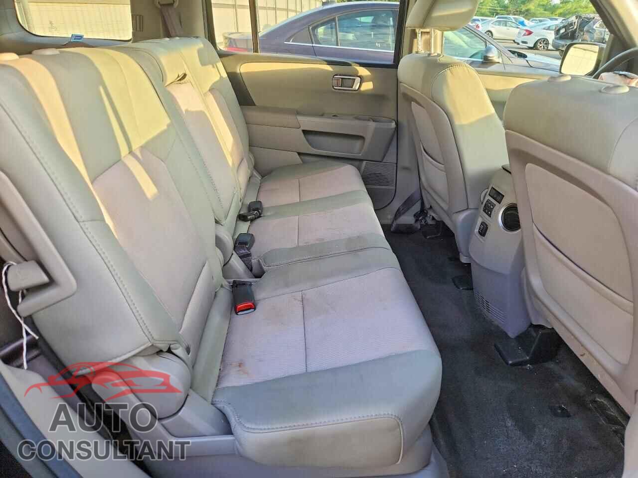 HONDA PILOT 2012 - 5FNYF4H49CB080064