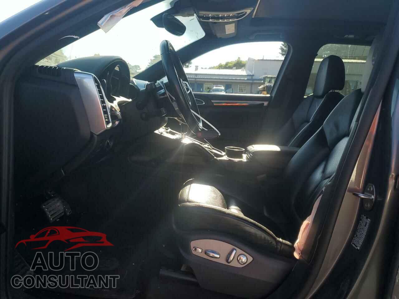 PORSCHE CAYENNE 2017 - WP1AB2A23HLA51446