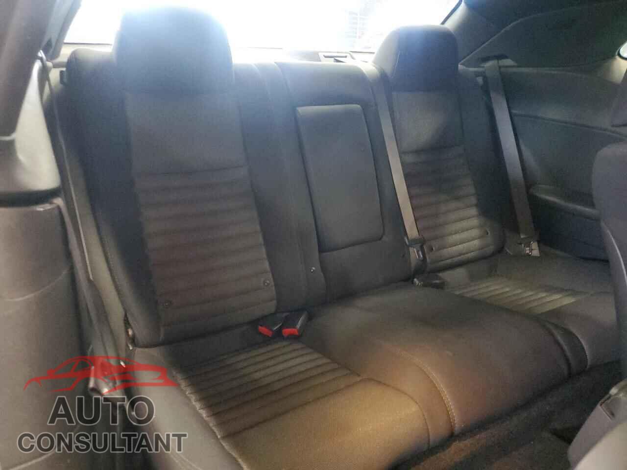 DODGE CHALLENGER 2013 - 2C3CDYAG4DH683449