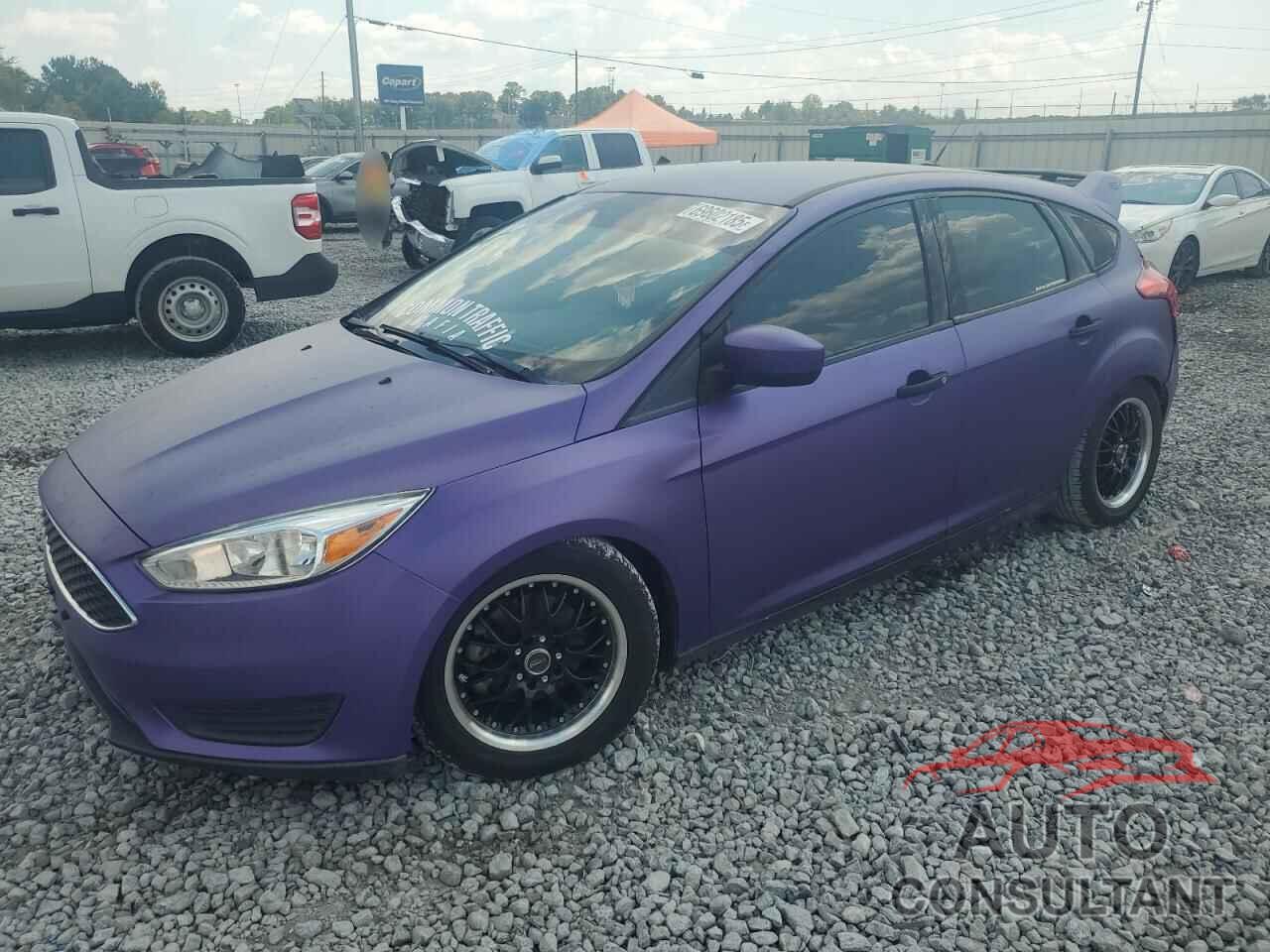 FORD FOCUS 2018 - 1FADP3K2XJL288385