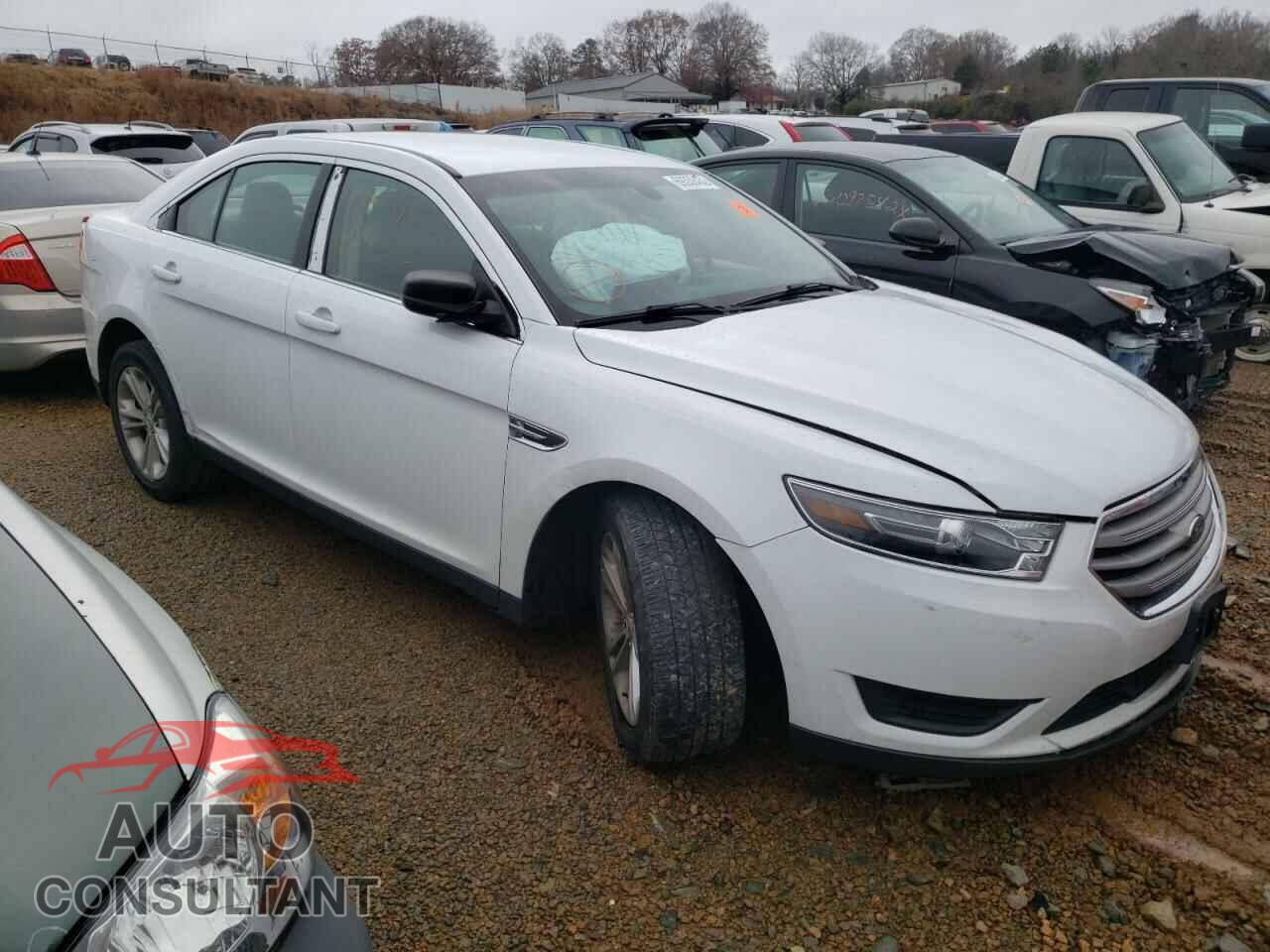 FORD TAURUS 2017 - 1FAHP2D86HG114376