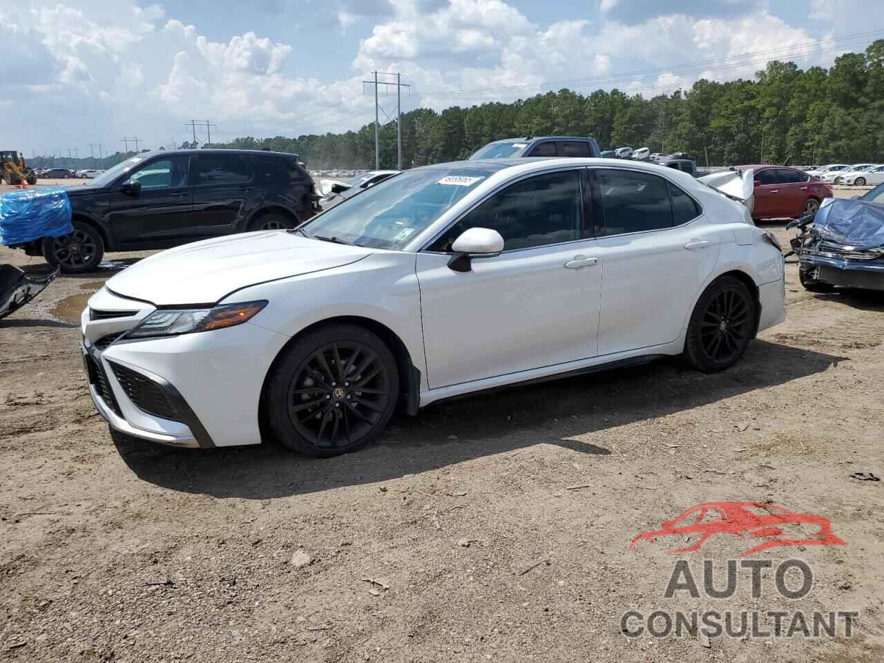 TOYOTA CAMRY 2021 - 4T1K61AK0MU552458