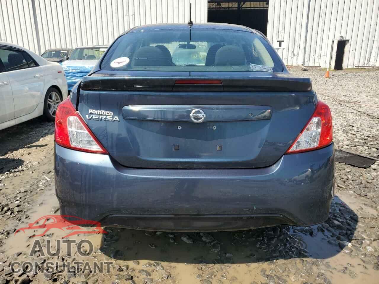 NISSAN VERSA 2017 - 3N1CN7AP3HL904753