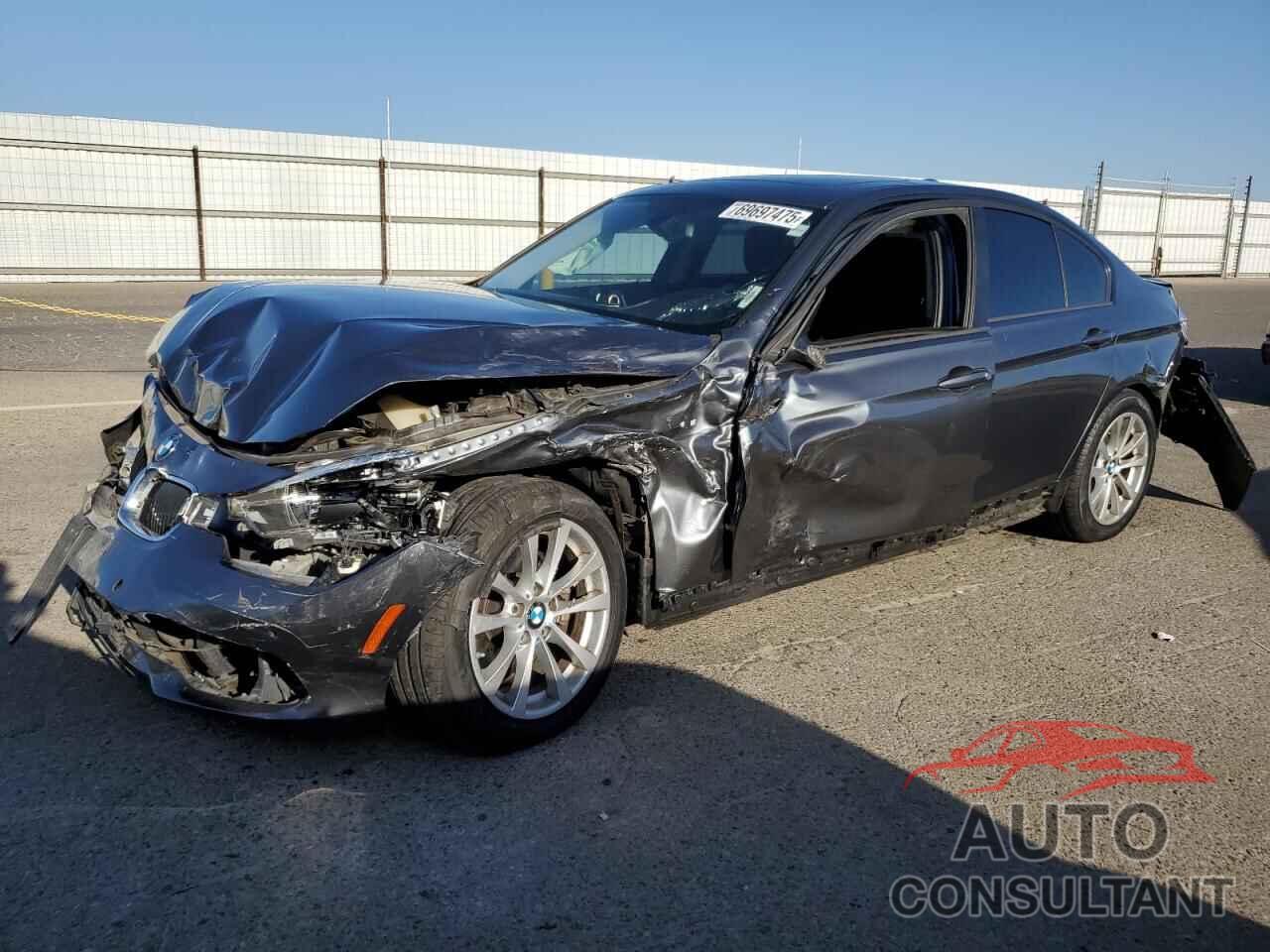 BMW 3 SERIES 2018 - WBA8E1G51JNU88923