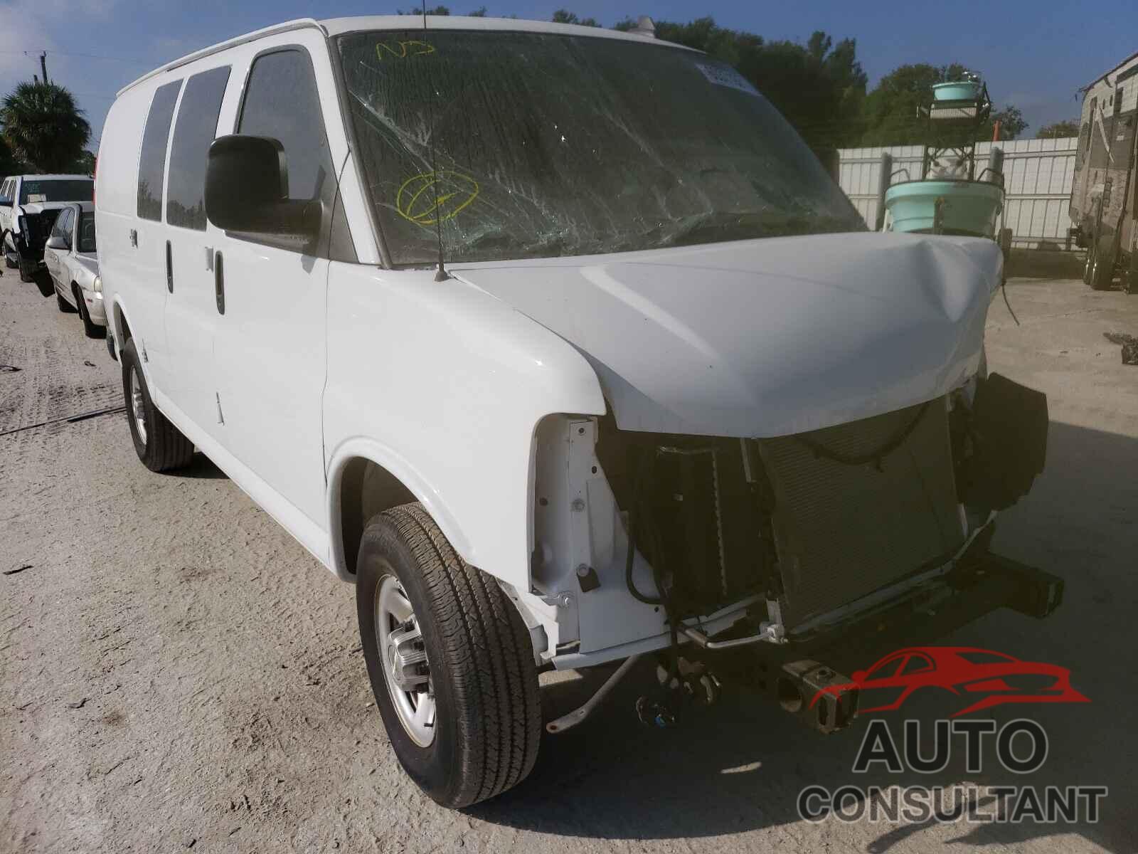 CHEVROLET EXPRESS 2021 - 1GCWGAFP7M1194347